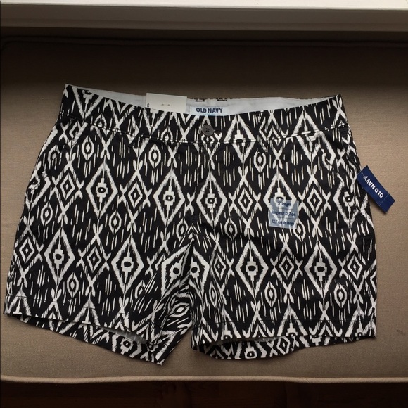 Black White Cotton Ikat Print Shorts NEW - Picture 4 of 8